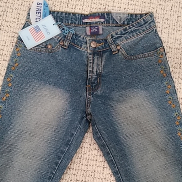 Jean Capris size 3/4 - Picture 2 of 4